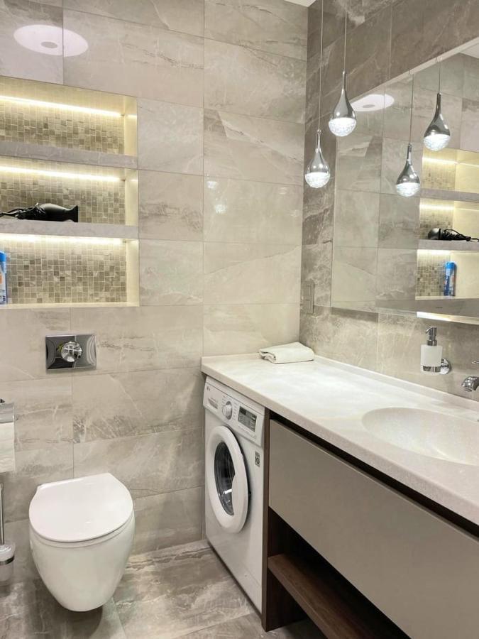 1 Room 60M2 Center Of Obolon Near River Side. 11 Floor Kiev Eksteriør billede