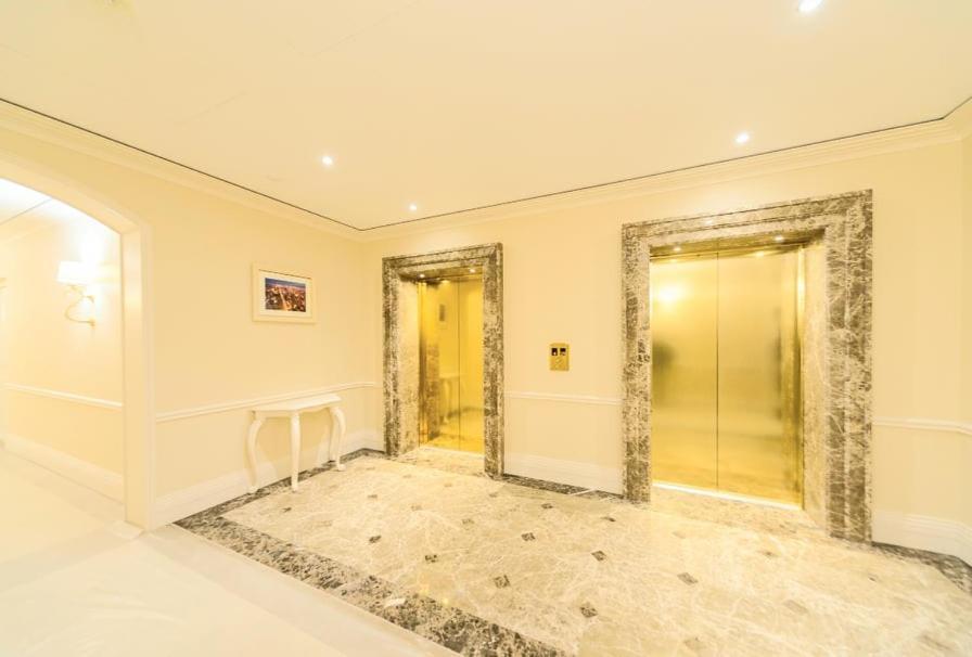 1 Room 60M2 Center Of Obolon Near River Side. 11 Floor Kiev Eksteriør billede